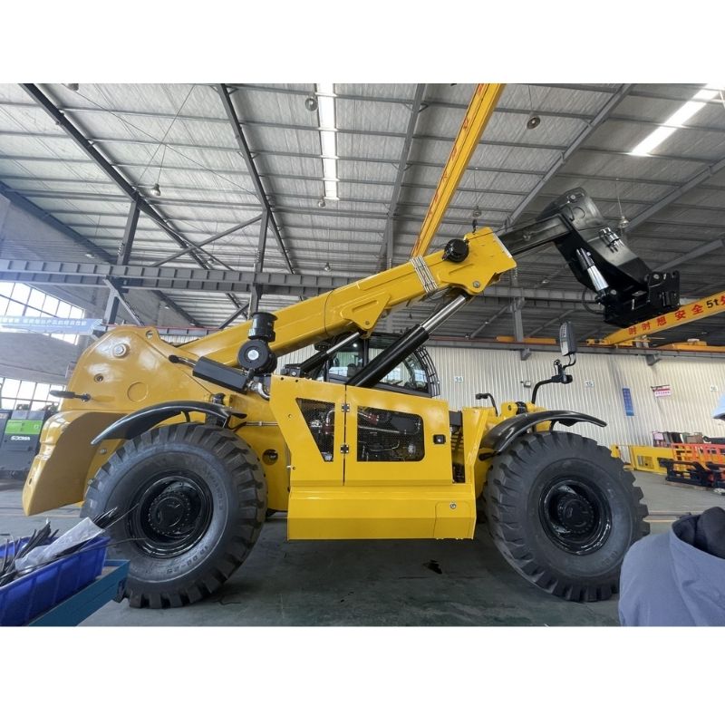 SOCMA HNT20010-4Z 20 Ton 10 Meter Telehandler Forklifts For Construction and Mining